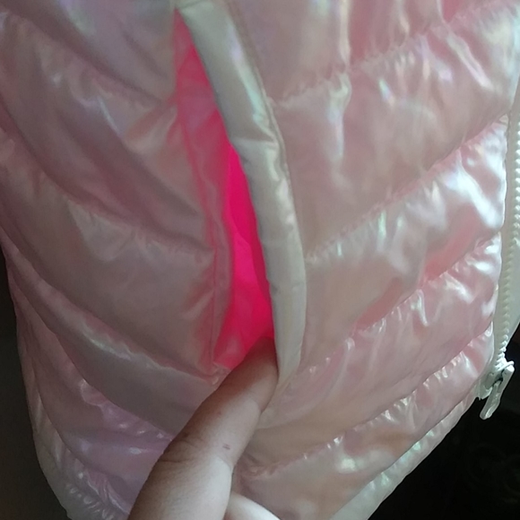 Iridescent vest | Size small | Has pockets - Picture 4 of 6